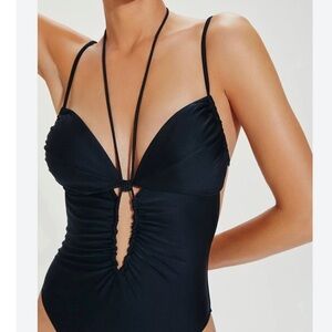 Vix- swimwear- Stylish Black chic women’s One Piece Swimsuit- backless- NWT